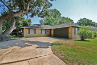 5 Lafayette Pl, Gulfport, MS 39507
