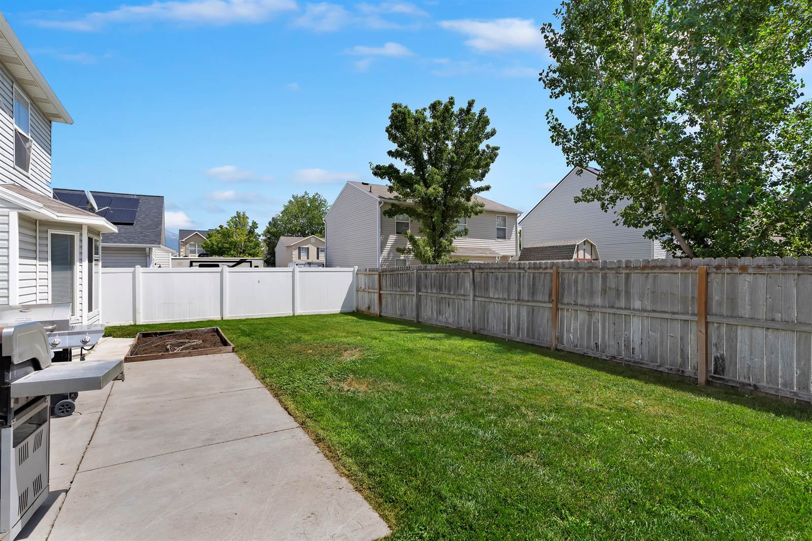 2232 S Lennox, Saratoga Springs, UT 84043