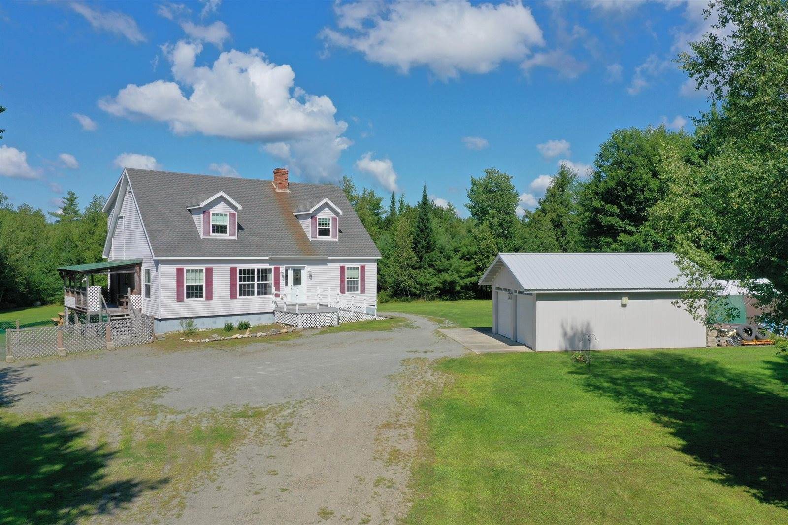 15 Evergreen Drive, Bradley, ME 04411