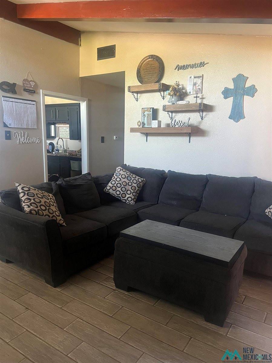 3300 Futura, Roswell, NM 88201