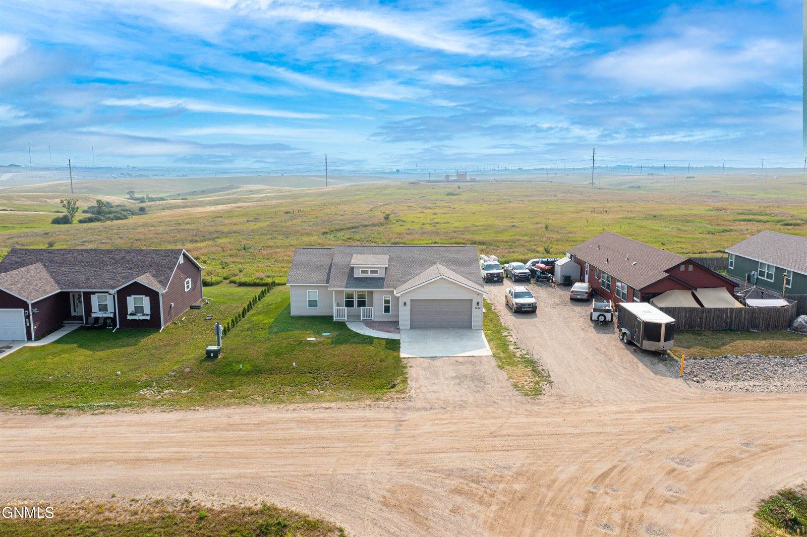 5624 Bailey Avenue, Williston, ND 58801