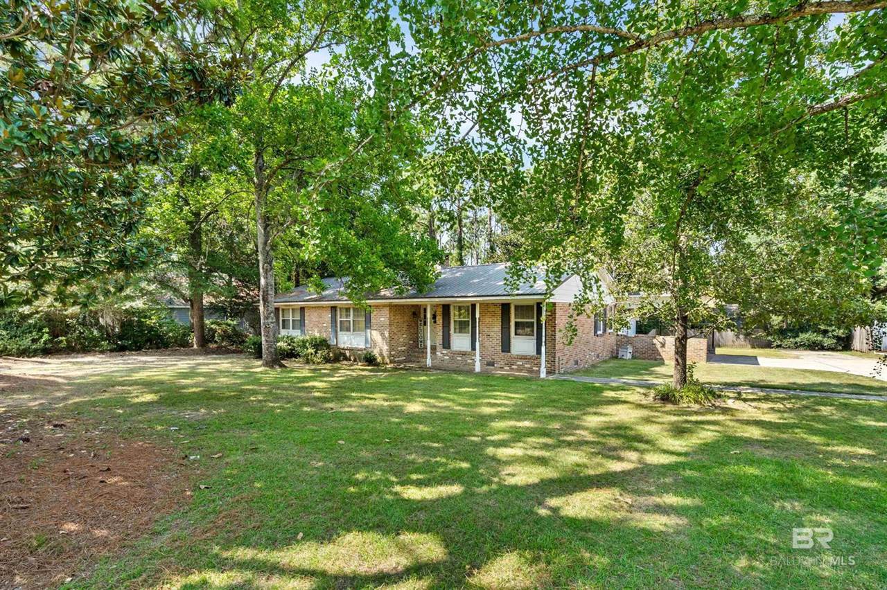 179 Country Club Drive, Daphne, AL 36526