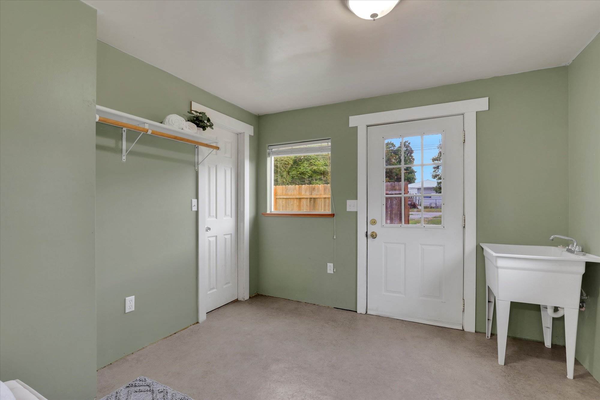 1721 N 7th St, Coeur d Alene, ID 83814