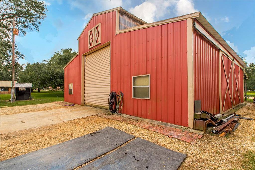 25098 Harvey Lavigne Road, Ponchatoula, LA 70454