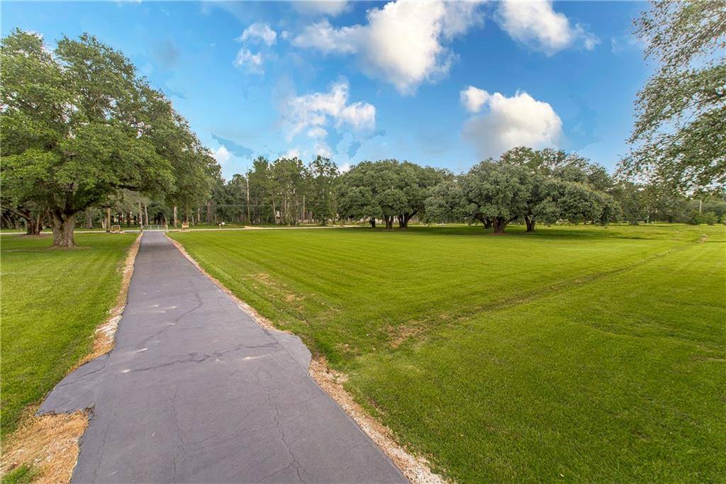 25098 Harvey Lavigne Road, Ponchatoula, LA 70454