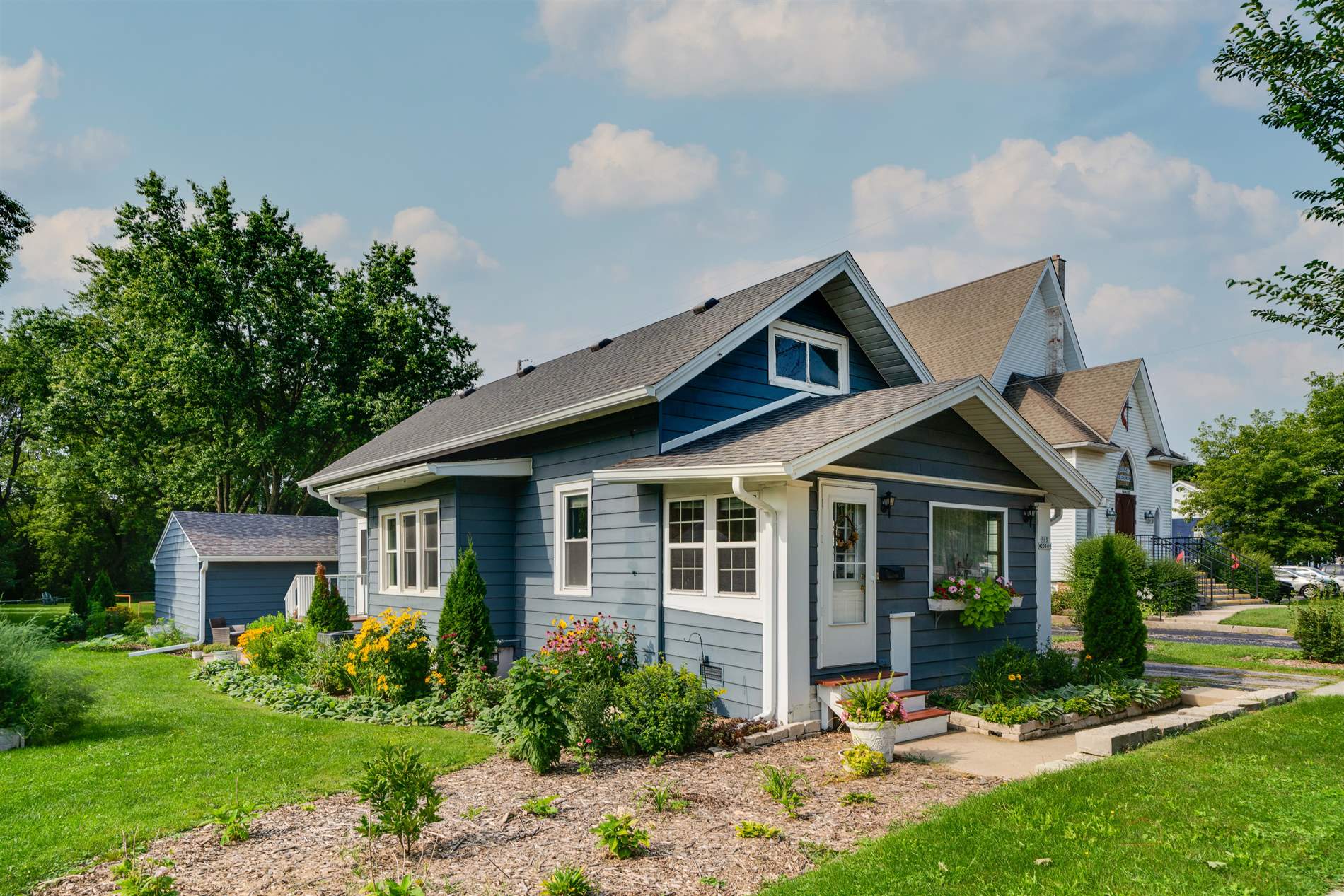 N63w23509 Main St, Sussex, WI 53089-3115