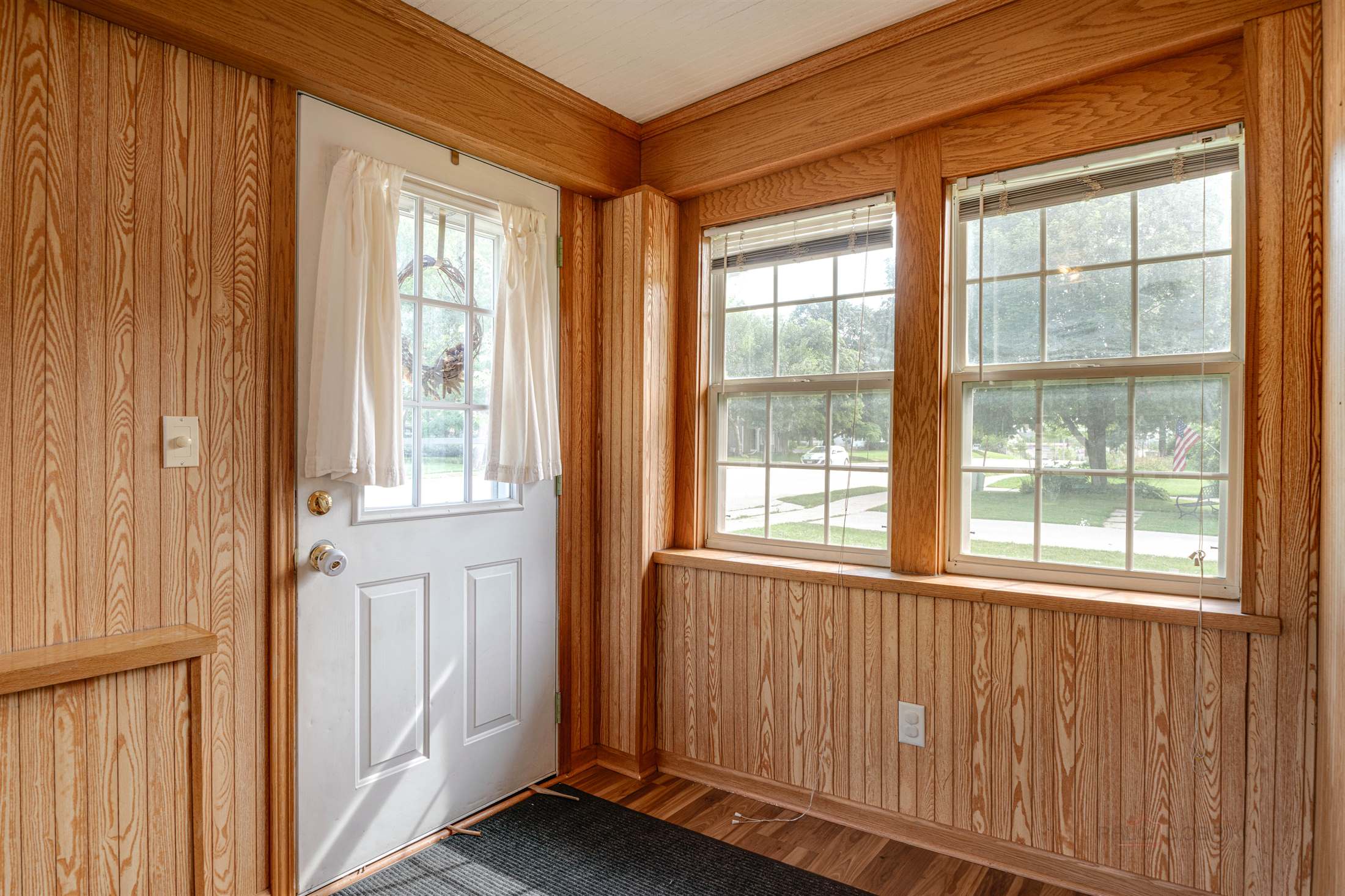 N63w23509 Main St, Sussex, WI 53089-3115