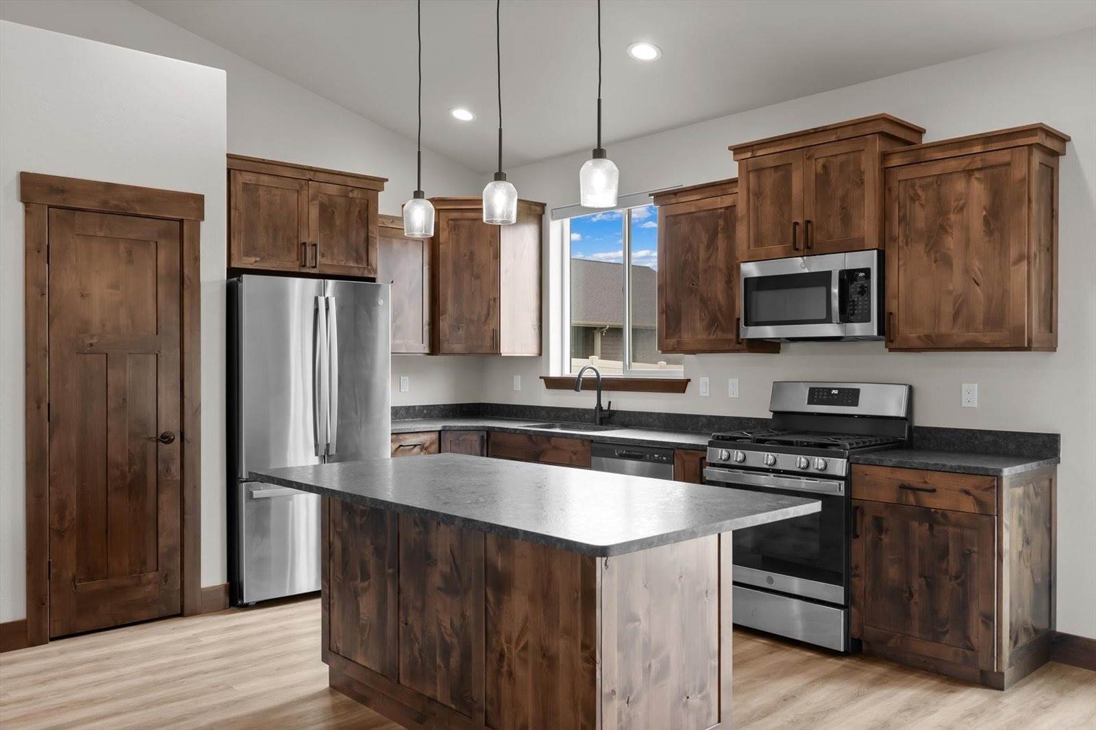 4066 Snowberry Avenue, Kalispell, MT 59901