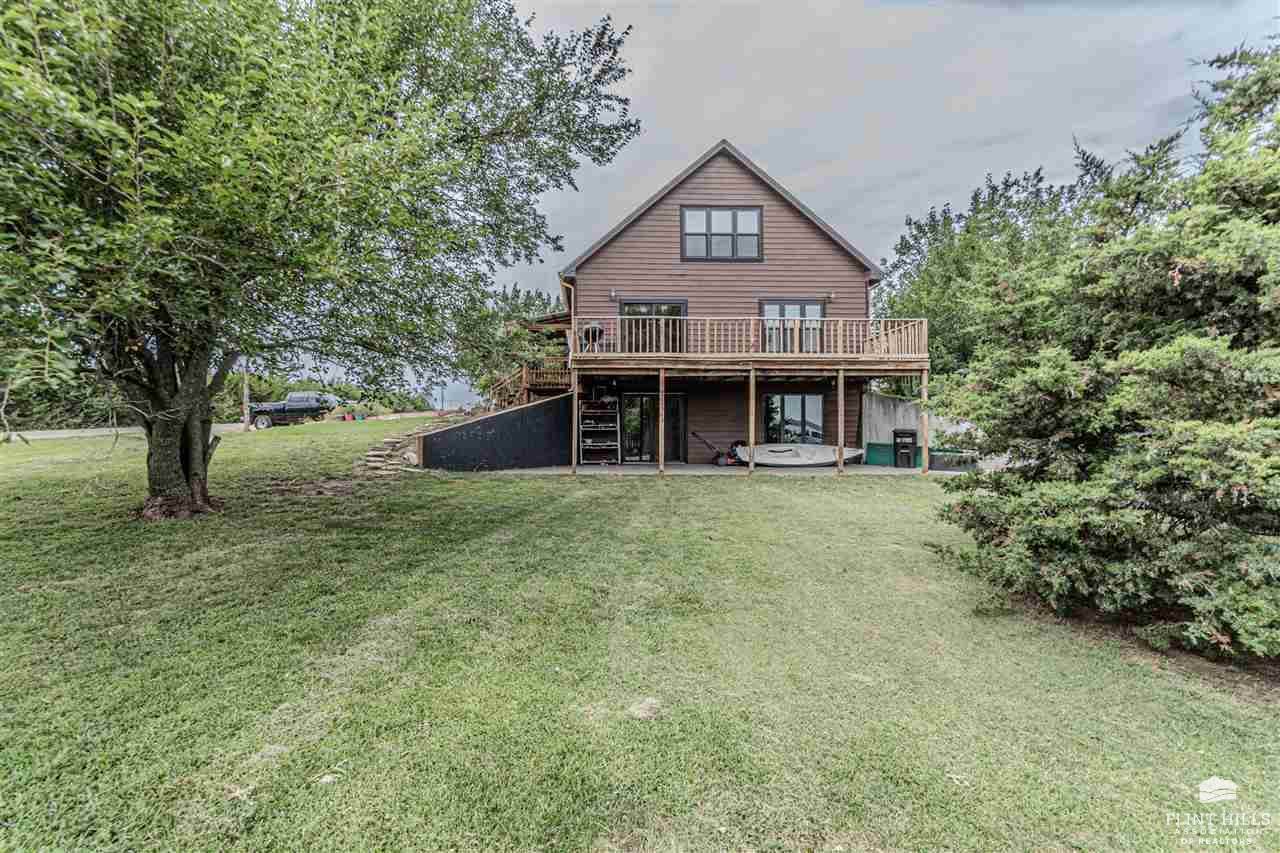 7228 Canyon Drive, Junction City, KS 66441