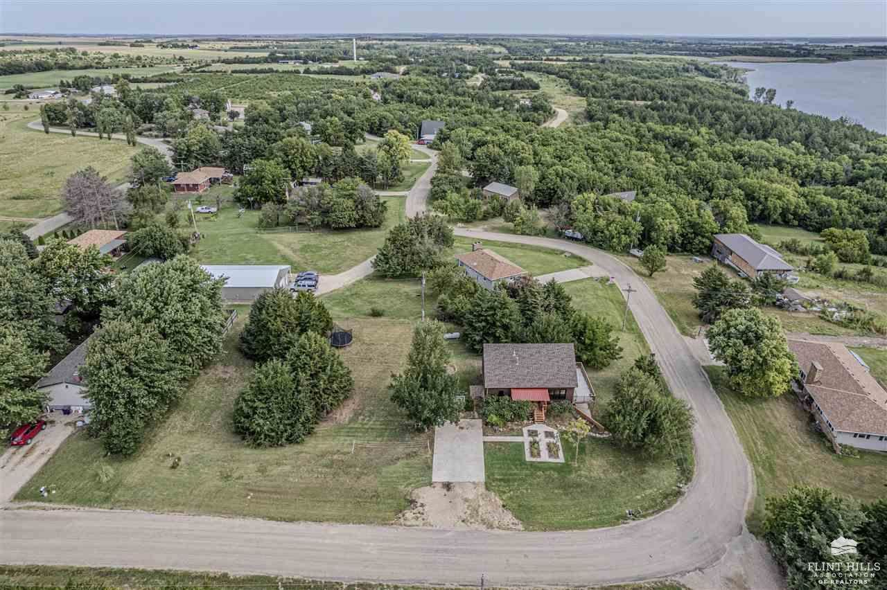 7228 Canyon Drive, Junction City, KS 66441