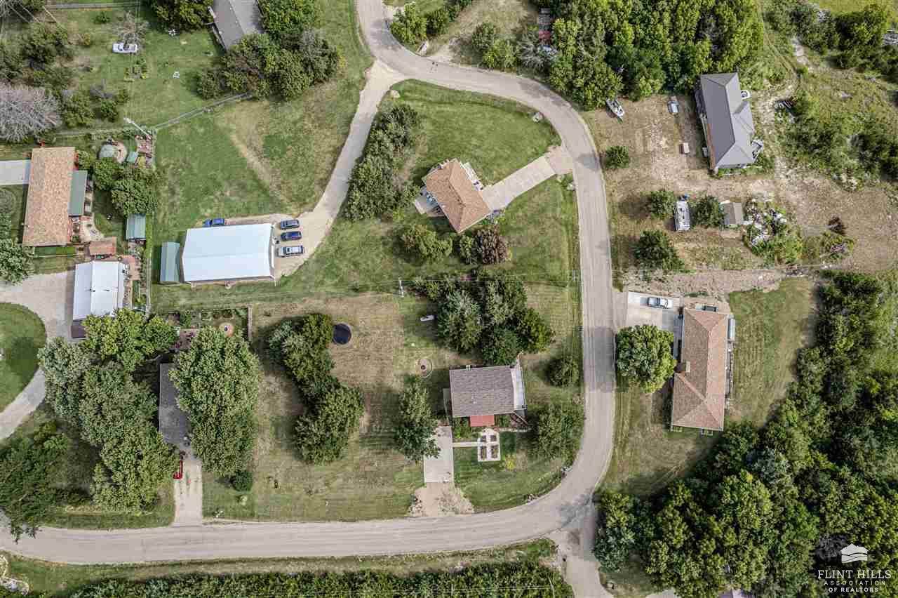 7228 Canyon Drive, Junction City, KS 66441