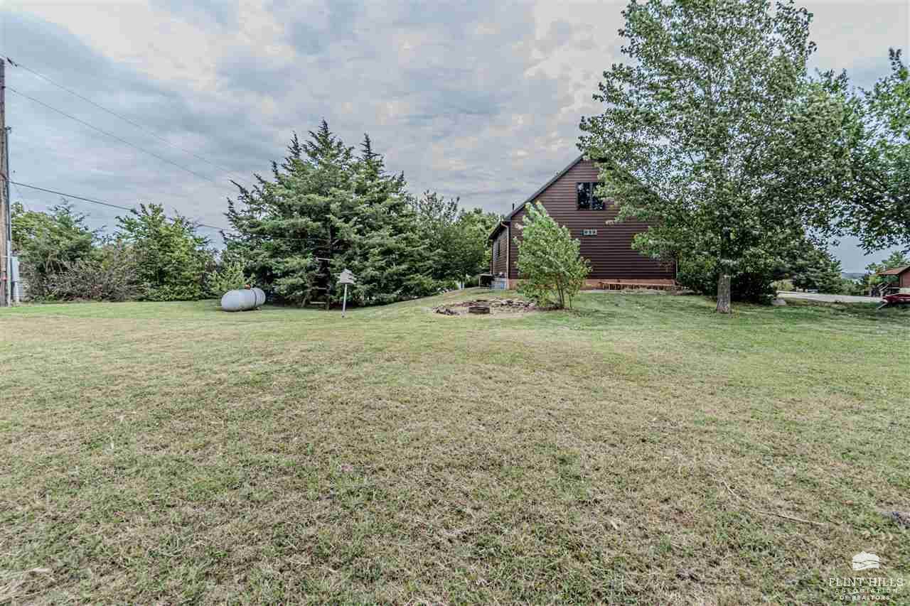 7228 Canyon Drive, Junction City, KS 66441