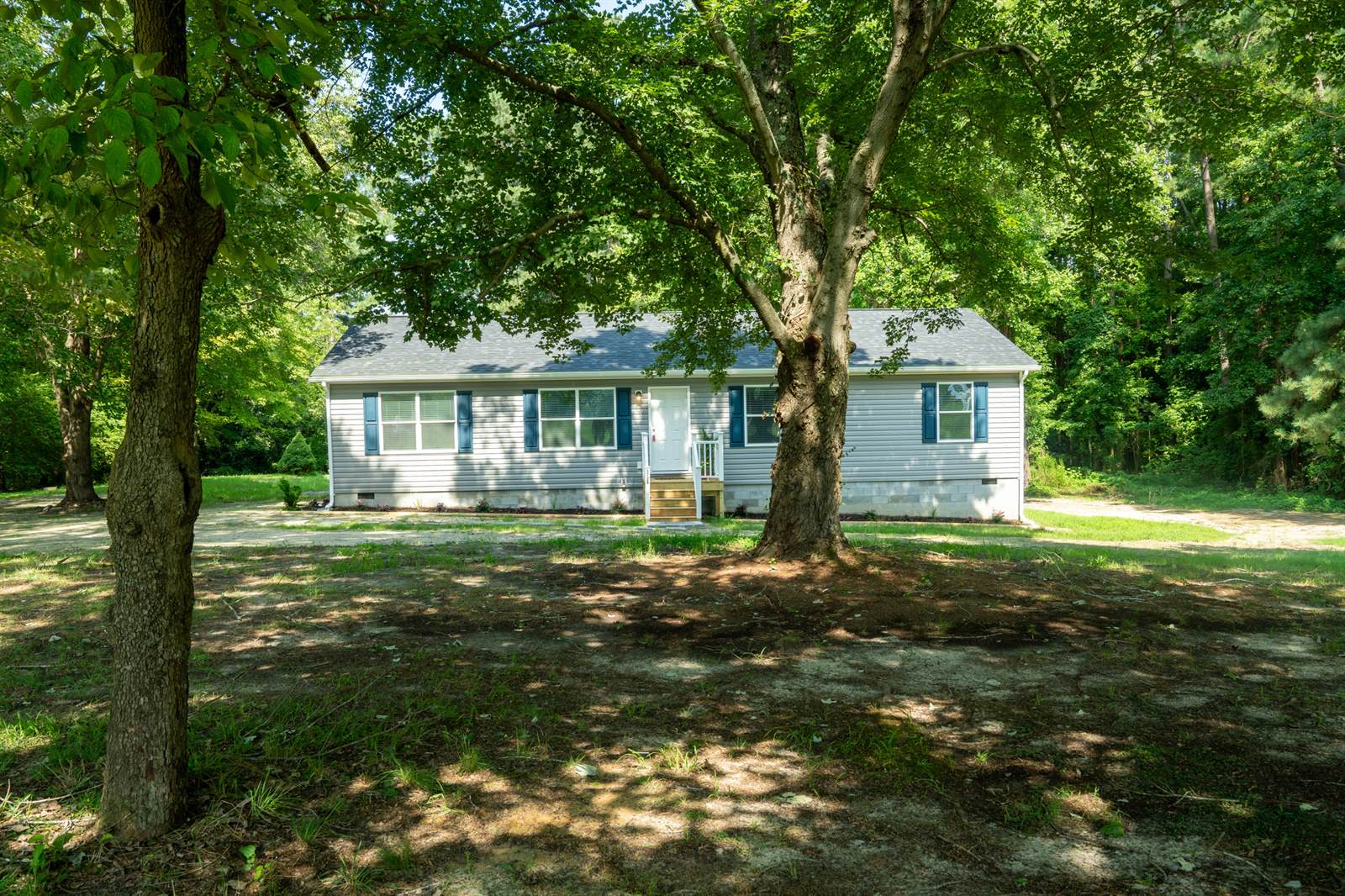 5726 Clay Bank Road, Gloucester County, VA 23061