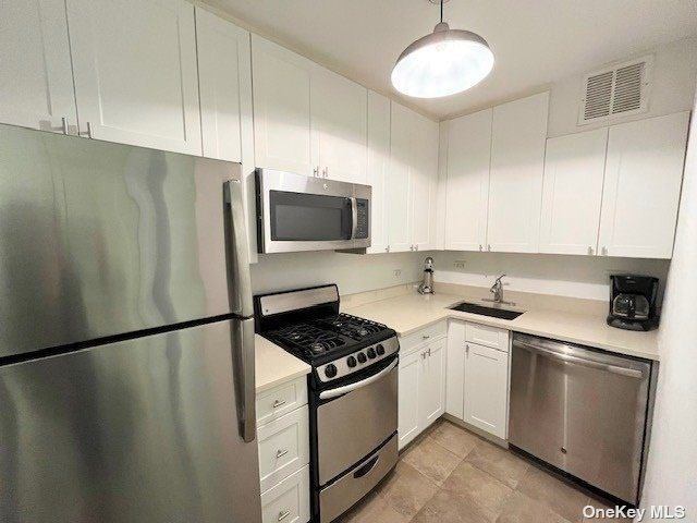 165 West 66th, #2L, New York, NY 10023