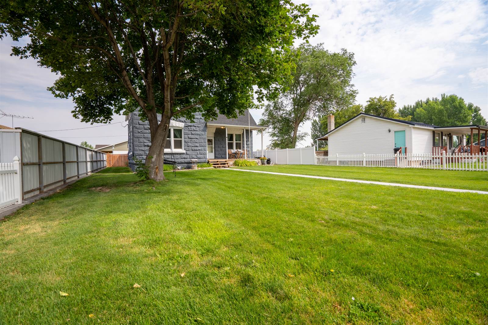 5367 E Steele Ave, Iona, ID 83427