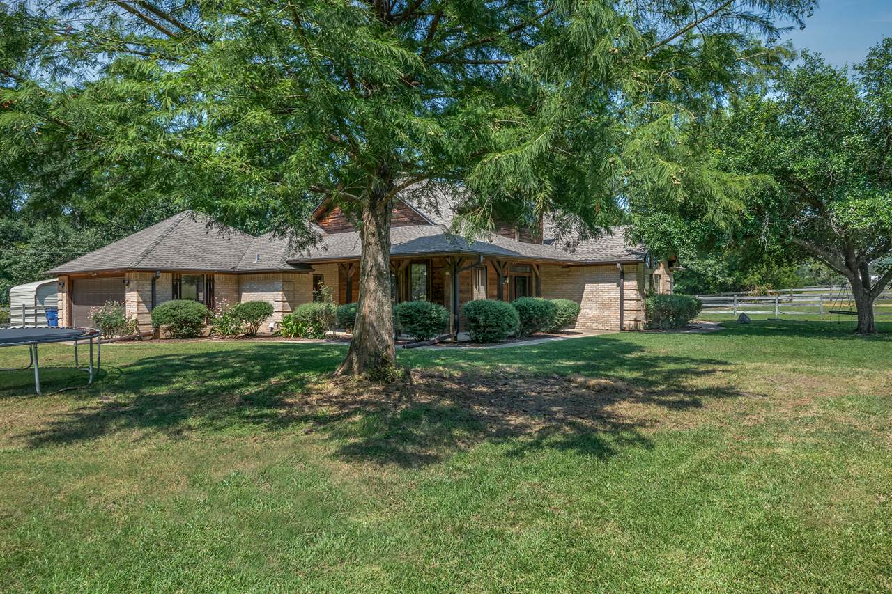 16898 Old New Harmony Rd, Tyler, TX 75704