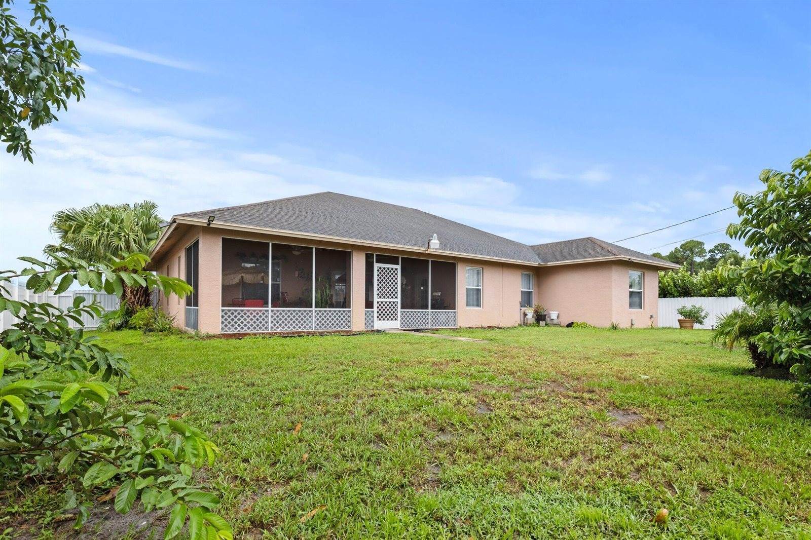 3382 SW Himango Street, Port Saint Lucie, FL 34953