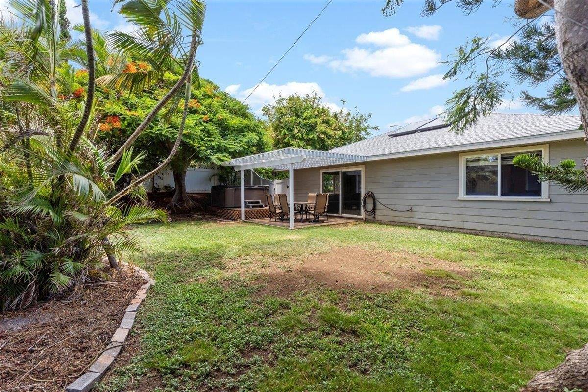 1911 Keahikano Pl, Wailuku, HI 96793