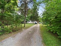 6806 N W County Line Road, Fort Wayne, IN 46818