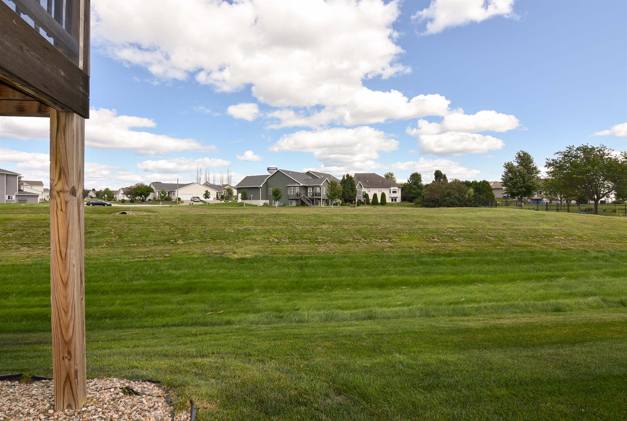 434 Ridge View Court, Fairfax, IA 52228