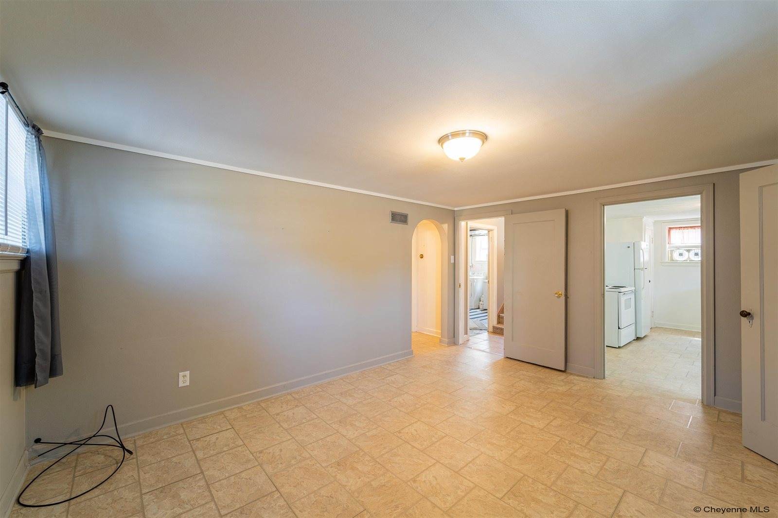 2211 Seymour Ave, Cheyenne, WY 82001