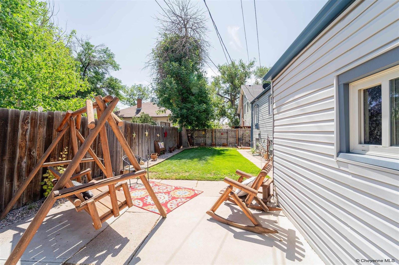 2211 Seymour Ave, Cheyenne, WY 82001