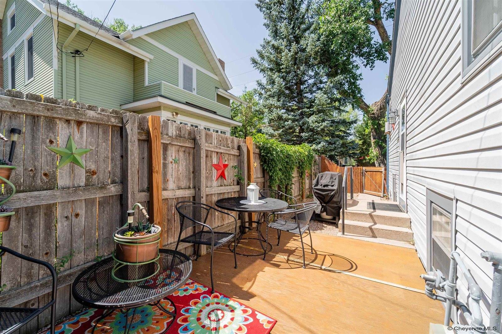 2211 Seymour Ave, Cheyenne, WY 82001