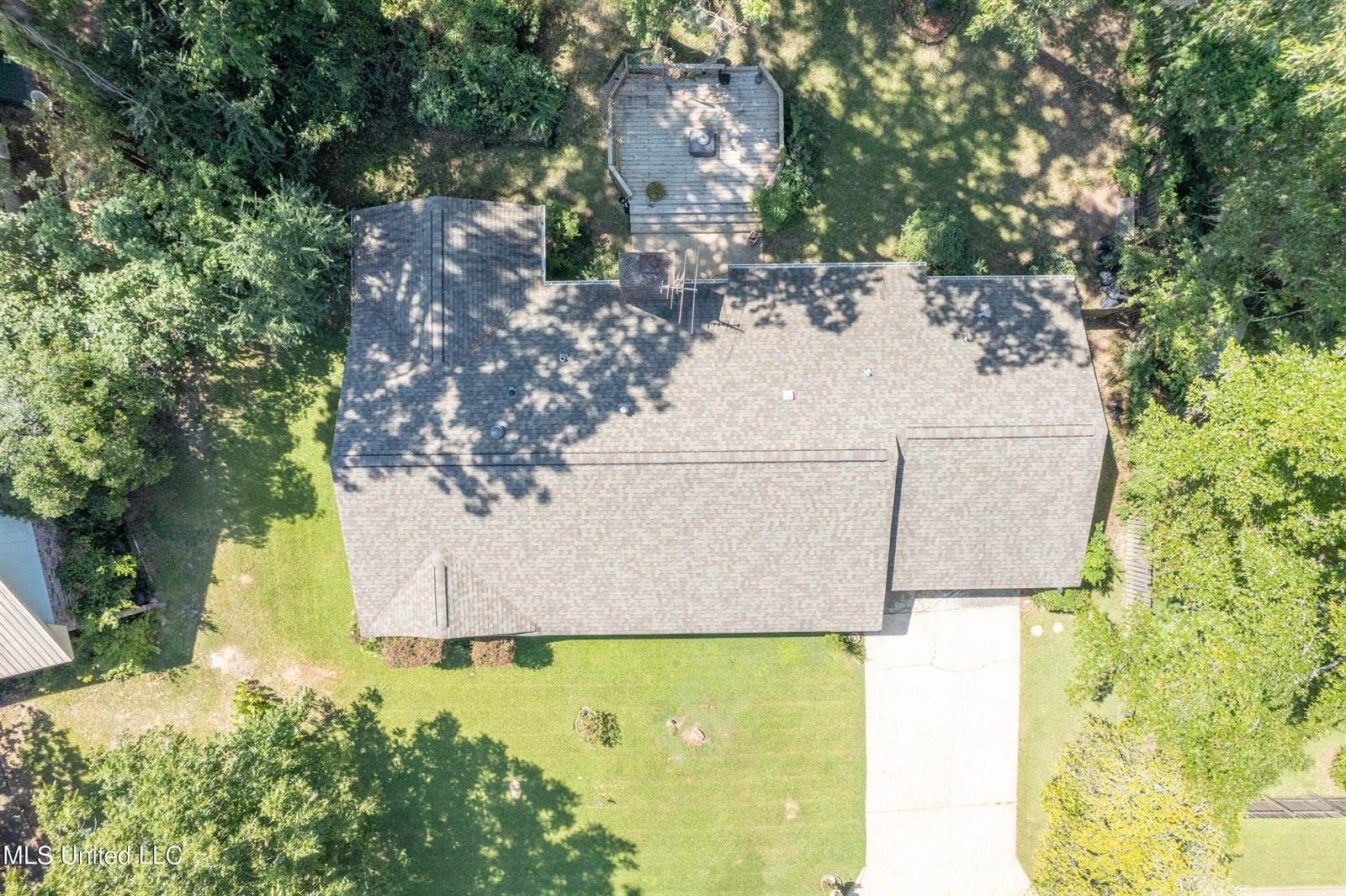 101 Shadow Wood Drive, Clinton, MS 39056