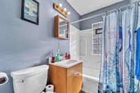 4016 W Orchard STREET, Milwaukee, WI 53215