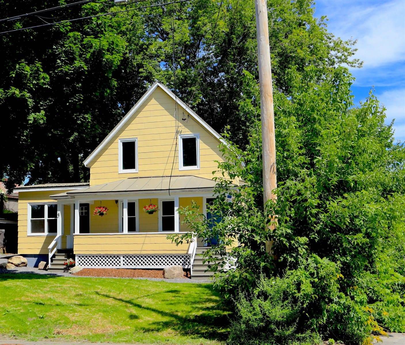 3 Redington Street, Waterville, ME 04901