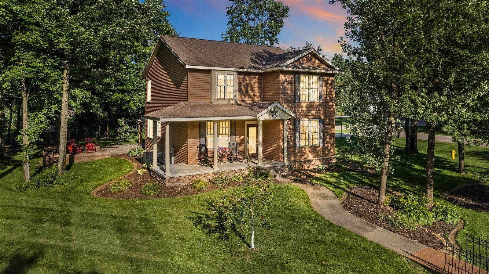 1600 Rapid River Run, Plover, WI 54467