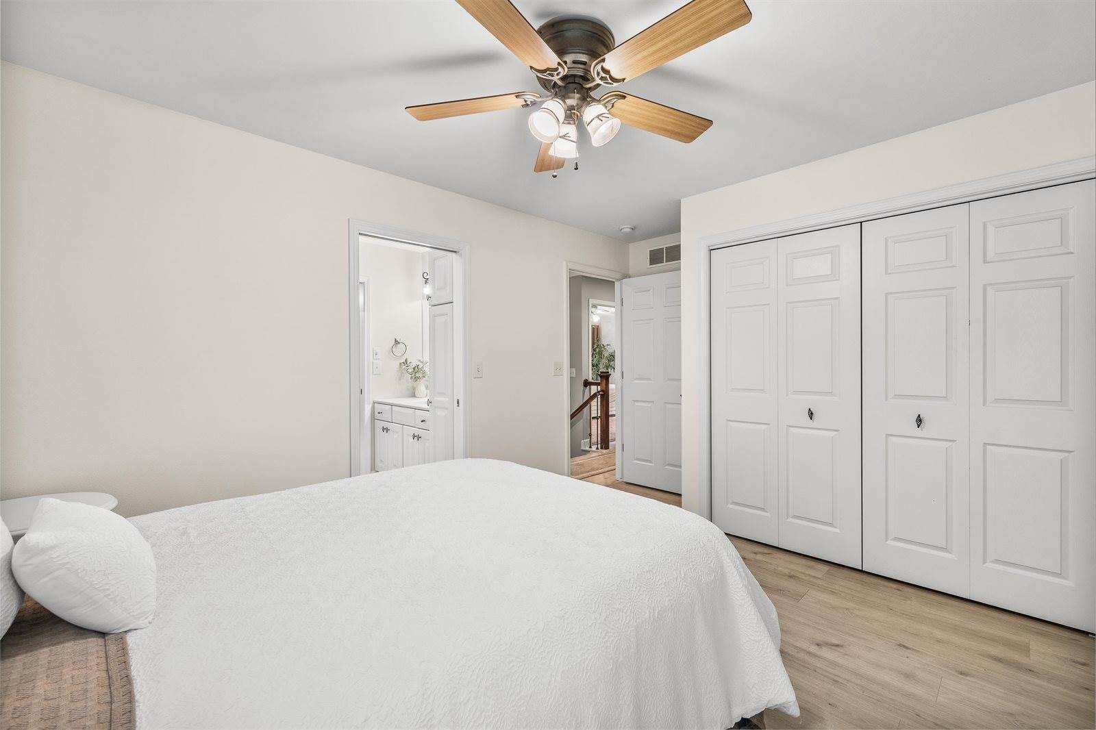 1600 Rapid River Run, Plover, WI 54467