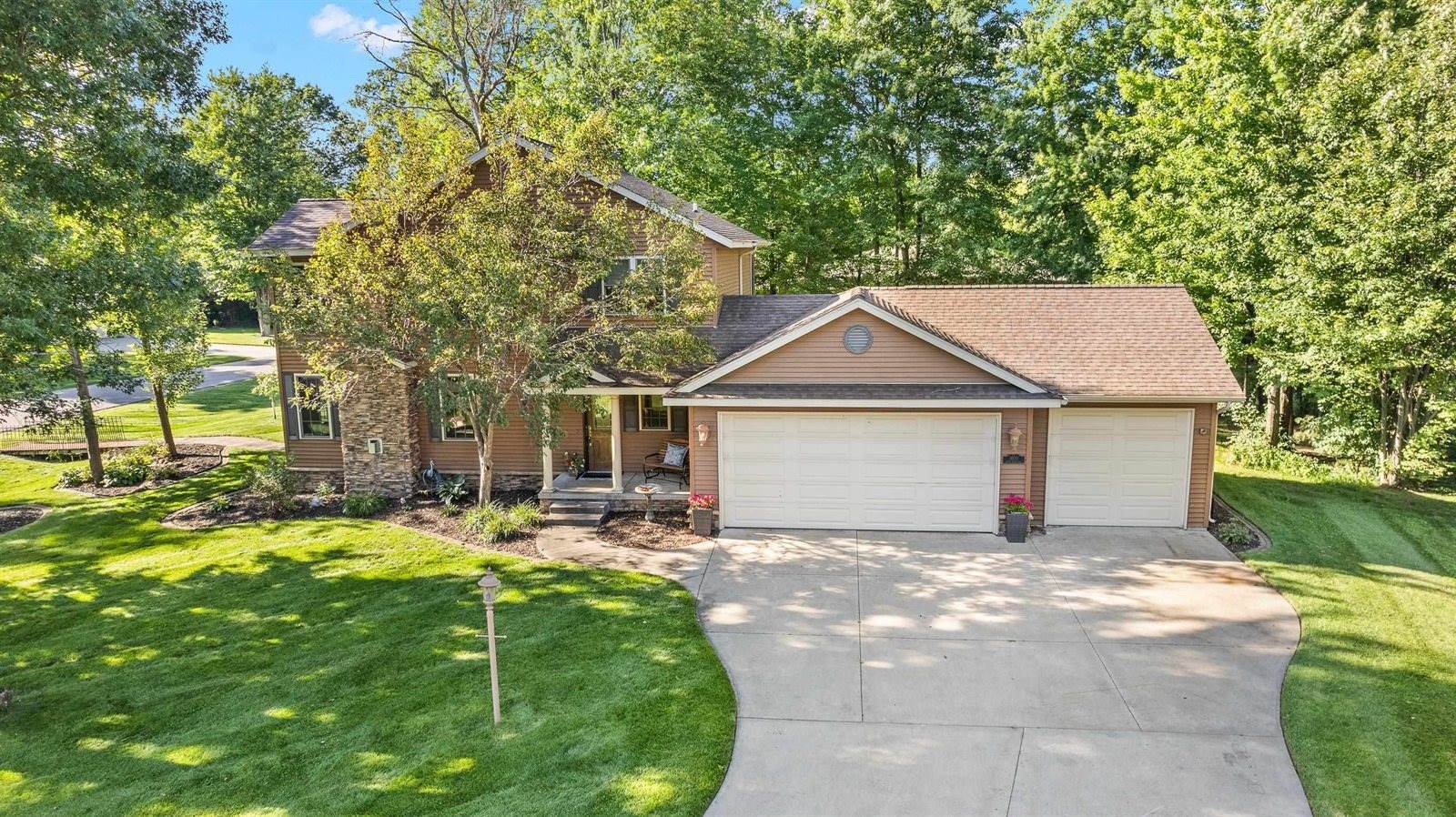 1600 Rapid River Run, Plover, WI 54467