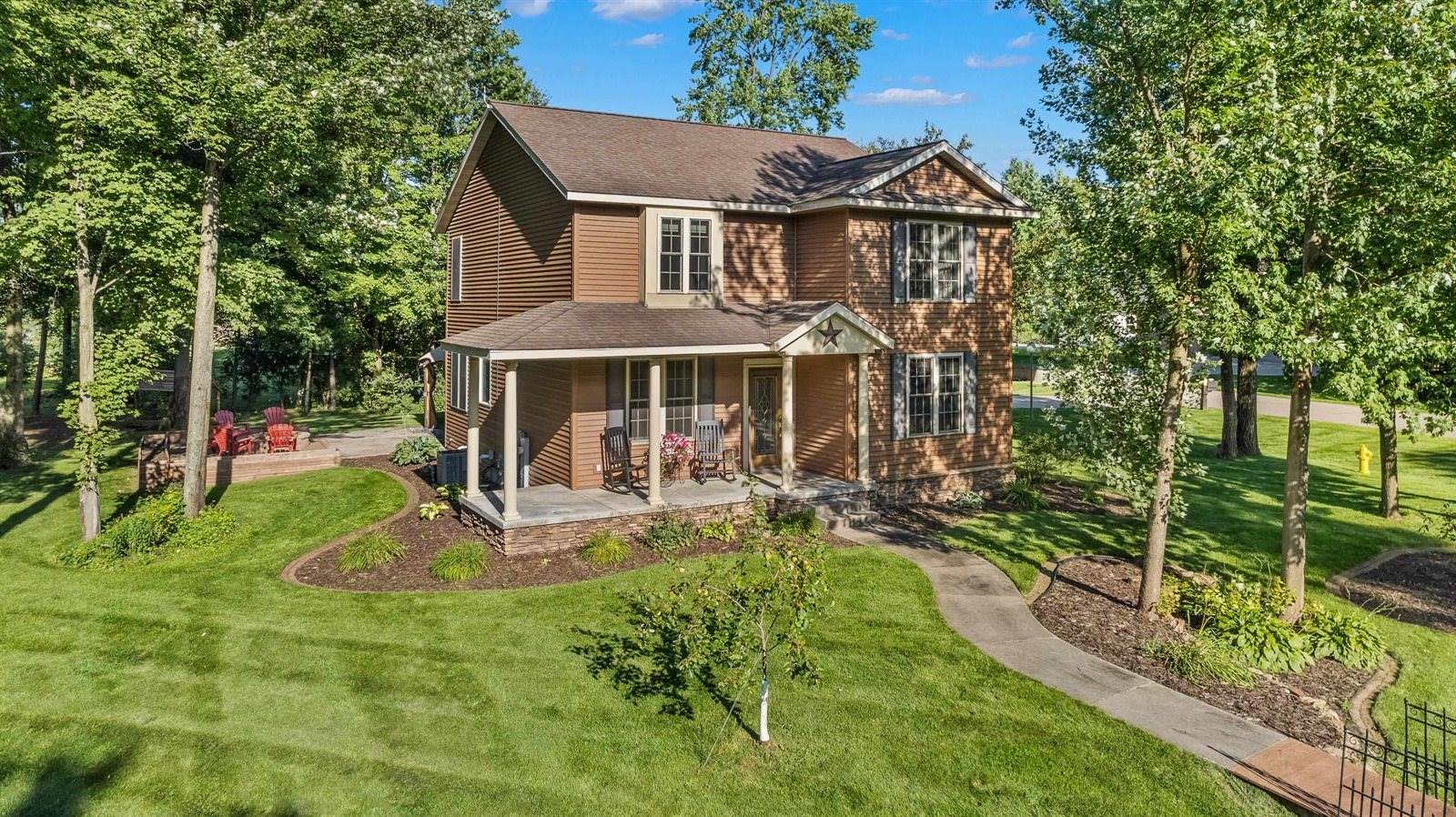 1600 Rapid River Run, Plover, WI 54467