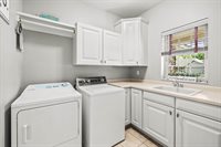 1600 Rapid River Run, Plover, WI 54467