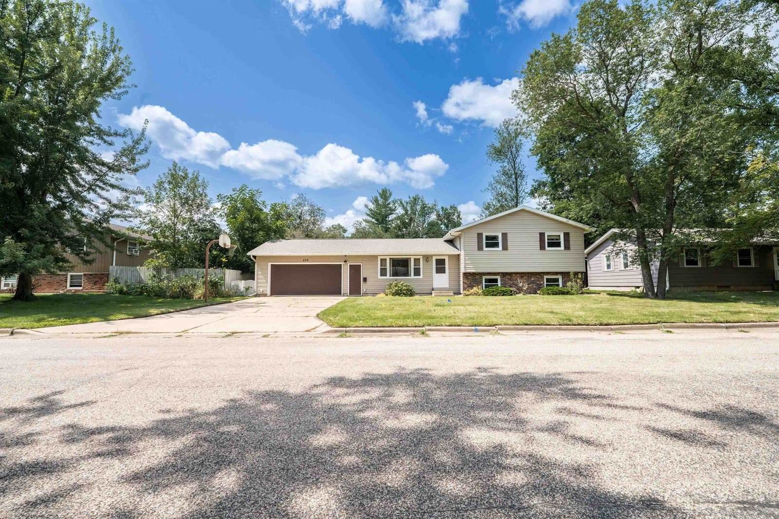 630 S 20th Avenue, Wisconsin Rapids, WI 54495