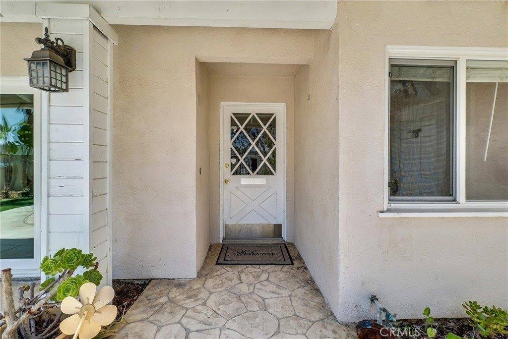 16321 Honolulu Lane, Huntington Beach, CA 92649