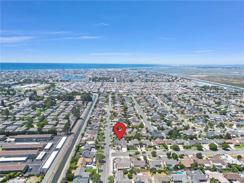16321 Honolulu Lane, Huntington Beach, CA 92649