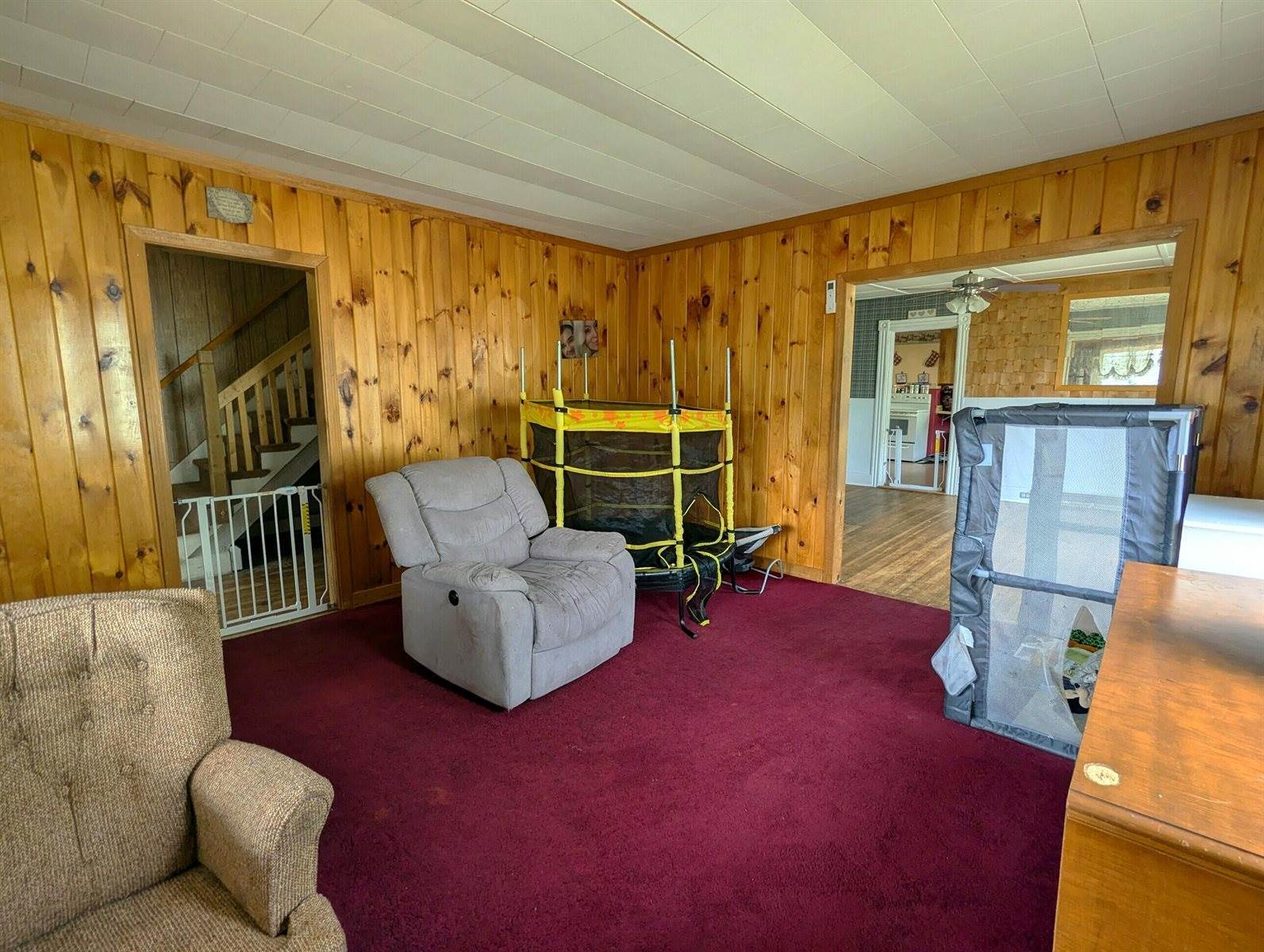 36 1st Street, Milo, ME 04463