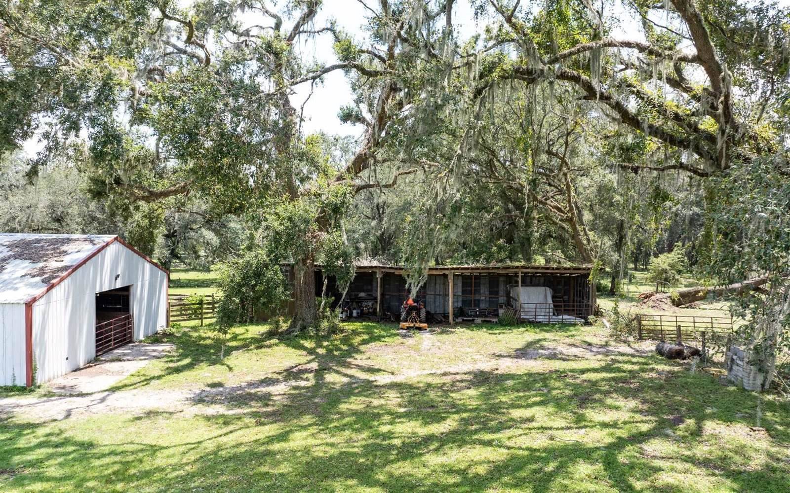 16762 16th Street, Live Oak, FL 32060