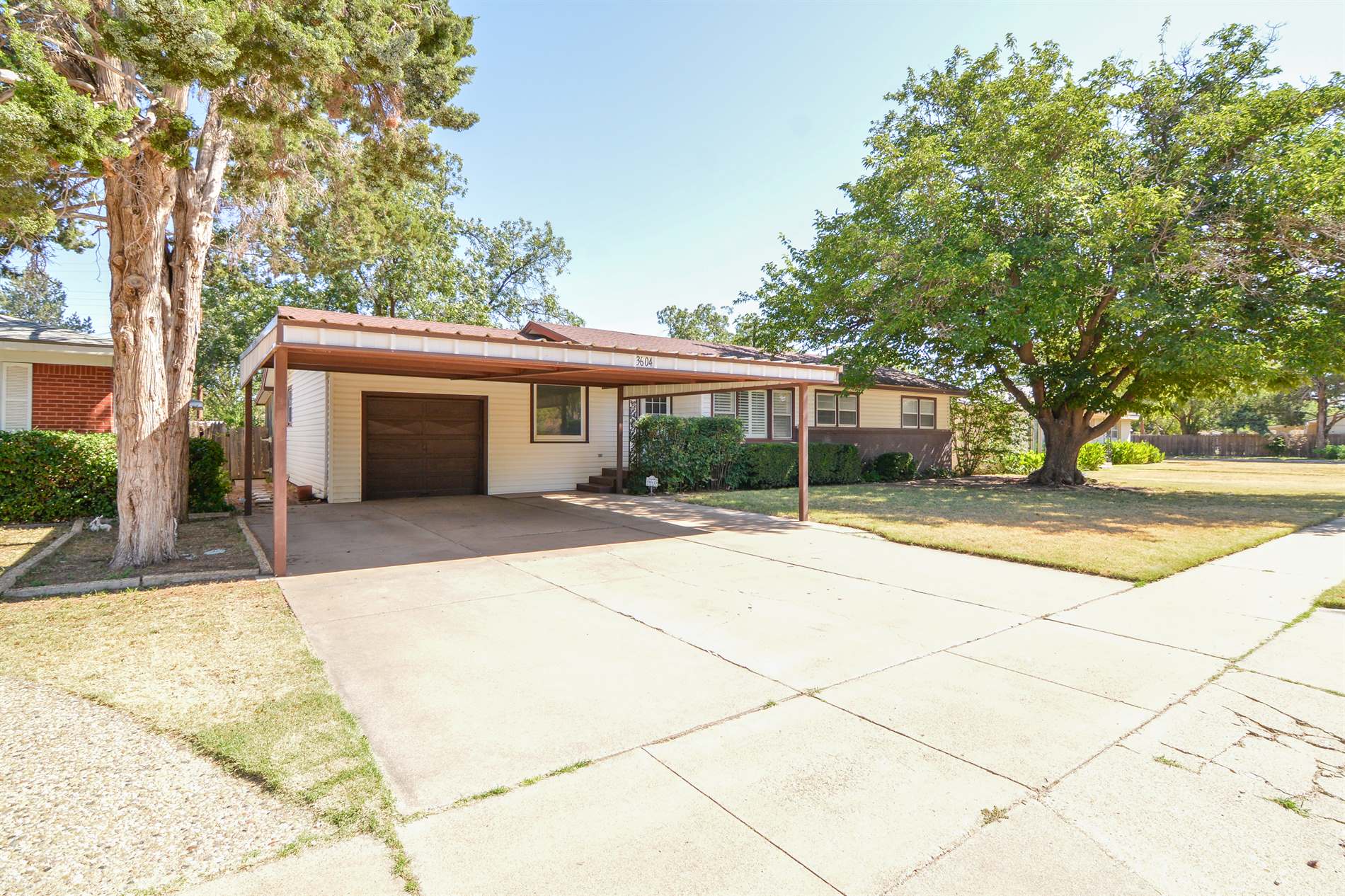 3604 43rd St, Lubbock, TX 79413