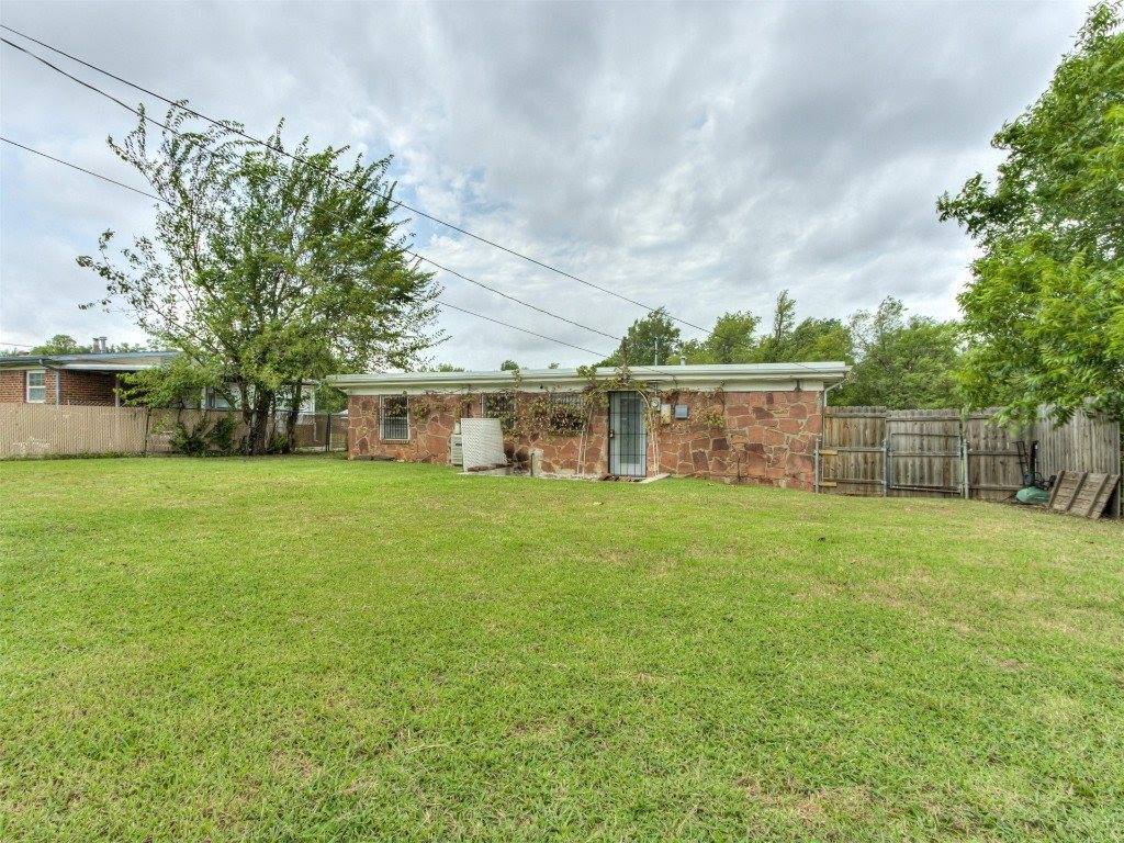 1708 Karen Drive, Del City, OK 73115