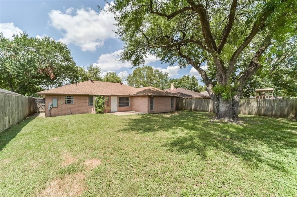 10302 Coralstone Road, Houston, TX 77086