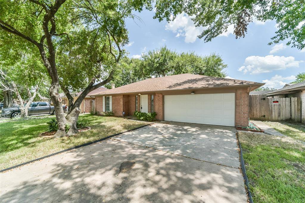 10302 Coralstone Road, Houston, TX 77086