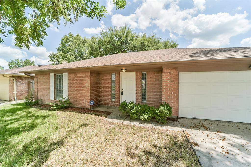 10302 Coralstone Road, Houston, TX 77086