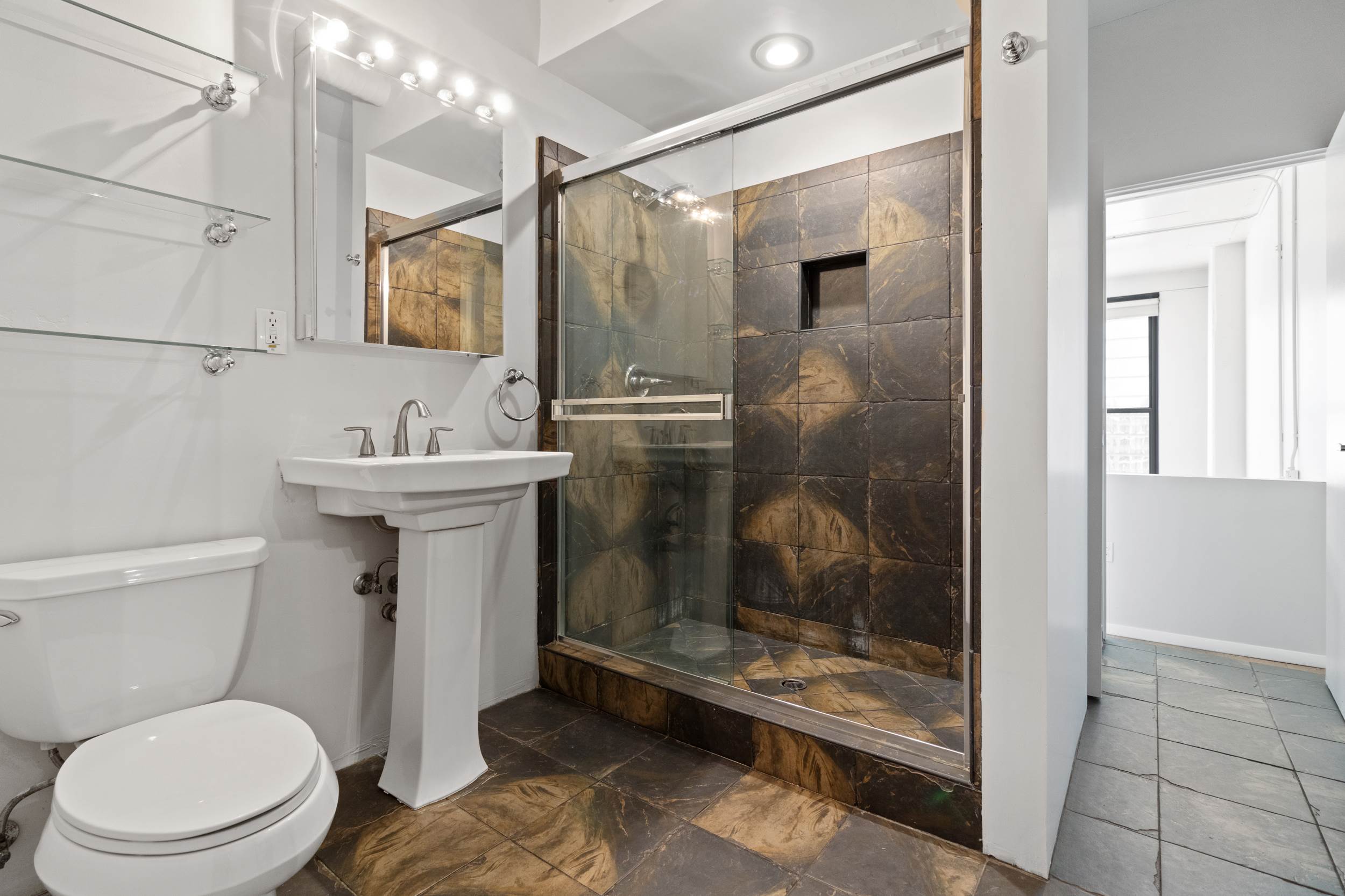 21 East 6TH Street, #609, Tempe, AZ 85281