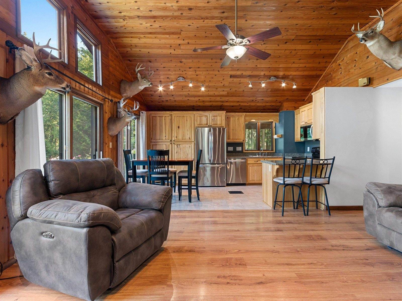 9558 Gray Lake Road, Gillett, WI 54124