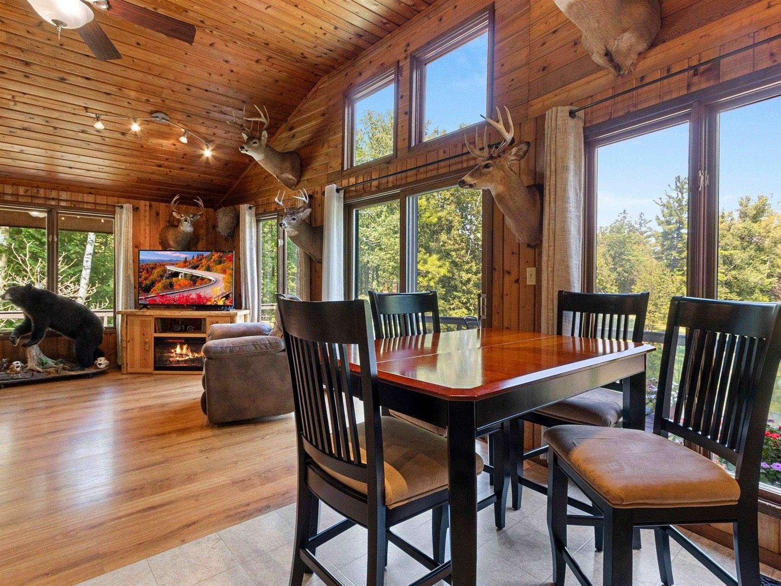 9558 Gray Lake Road, Gillett, WI 54124