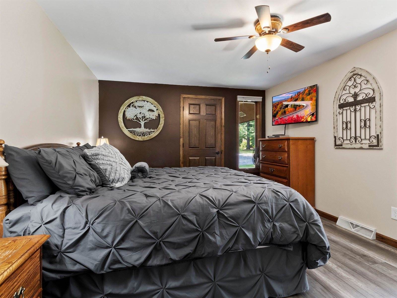 9558 Gray Lake Road, Gillett, WI 54124