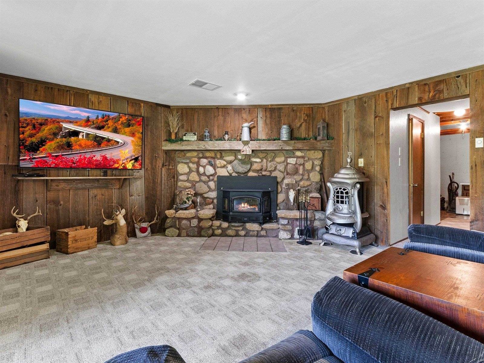 9558 Gray Lake Road, Gillett, WI 54124